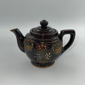 JAPANESE BROWN HAND-PAINTED CERAMIC MORIAGE TEAPOT